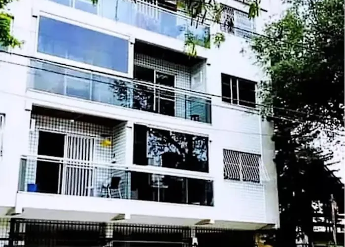Quartos Privativos Proximo A Orla De Camburi